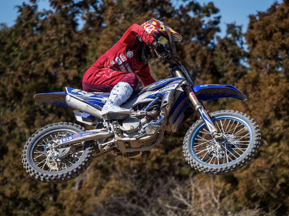 オフロードバイク初心者向け！オフロードバイクの乗り方・準備するもの