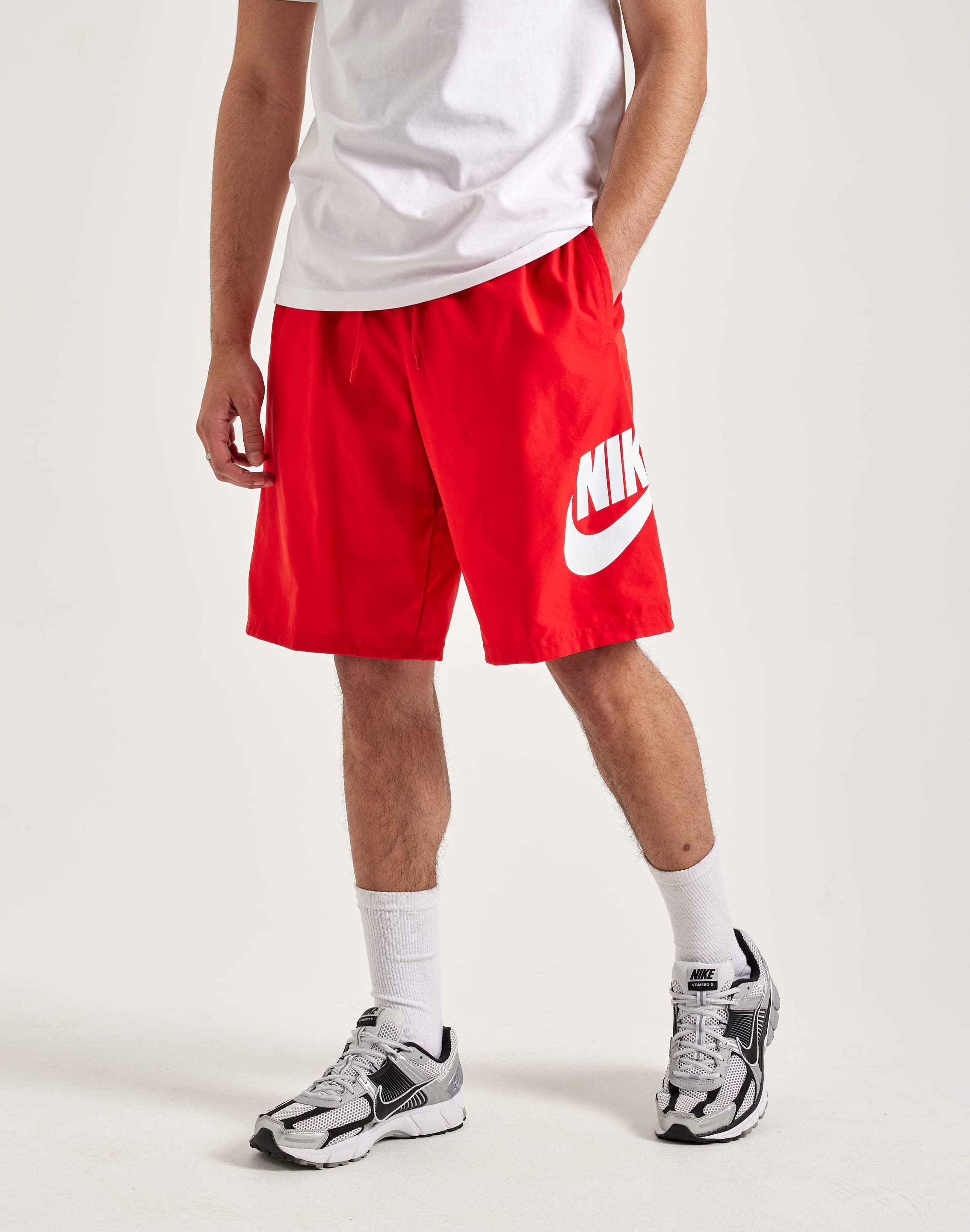 Nike Club Woven Shorts – DTLR