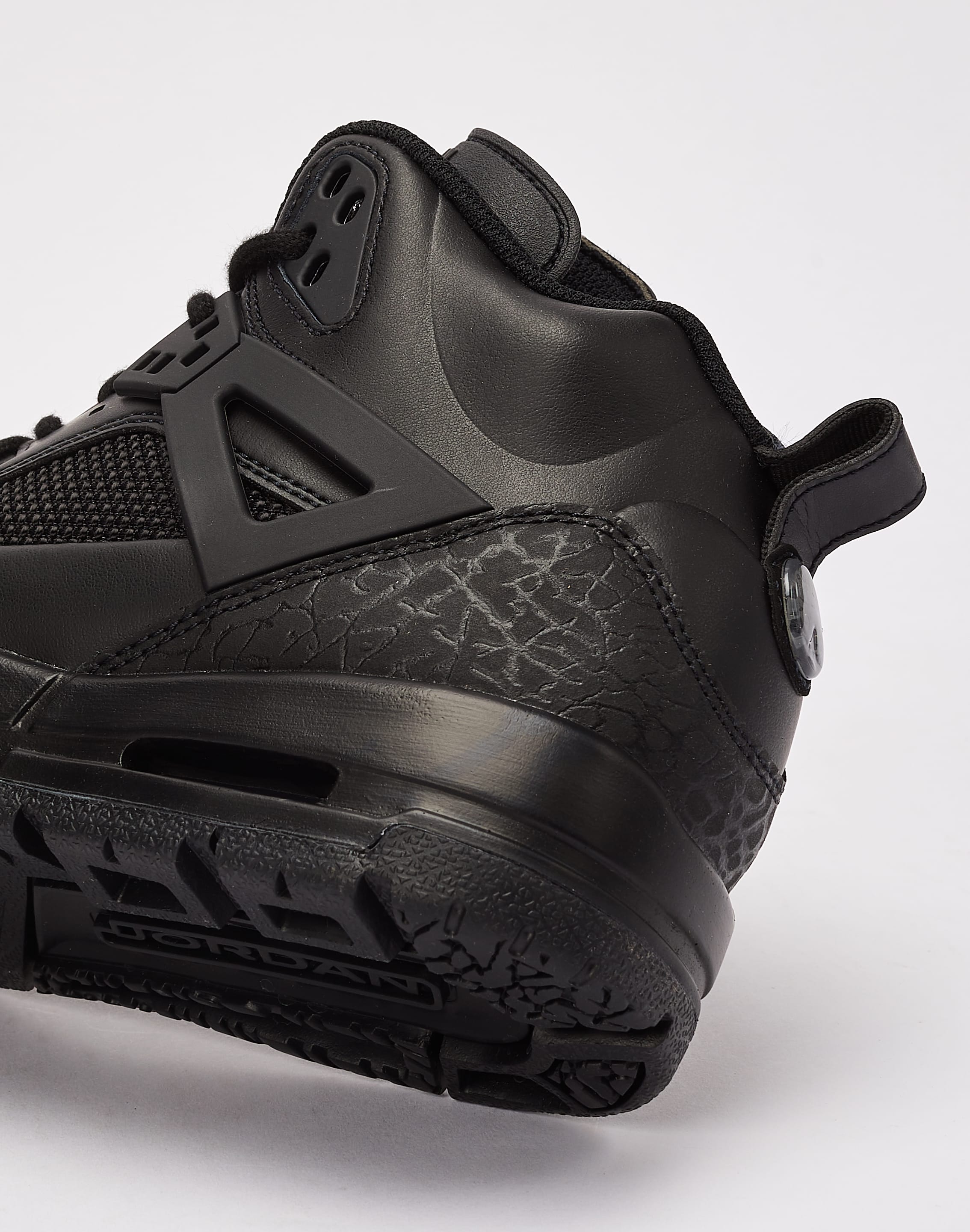 Jordan Spizike Winterized Grade-School – DTLR