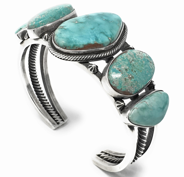 ナバホ 02-0278 アイヴァン・ハワード作 フォックス・ターコイズ 5連