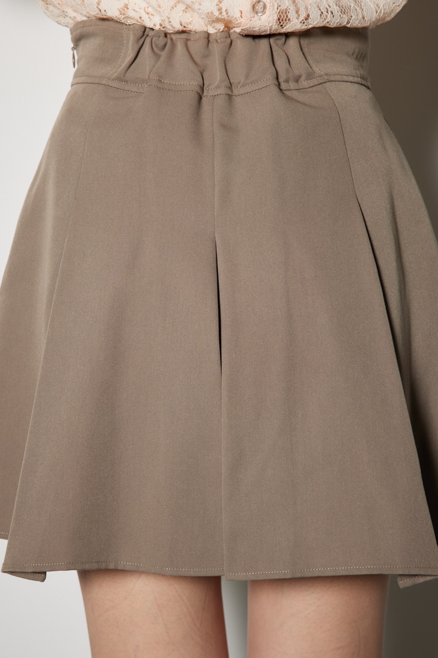 rienda | ハイウエストタックフレアショートパンツ (ショートパンツ