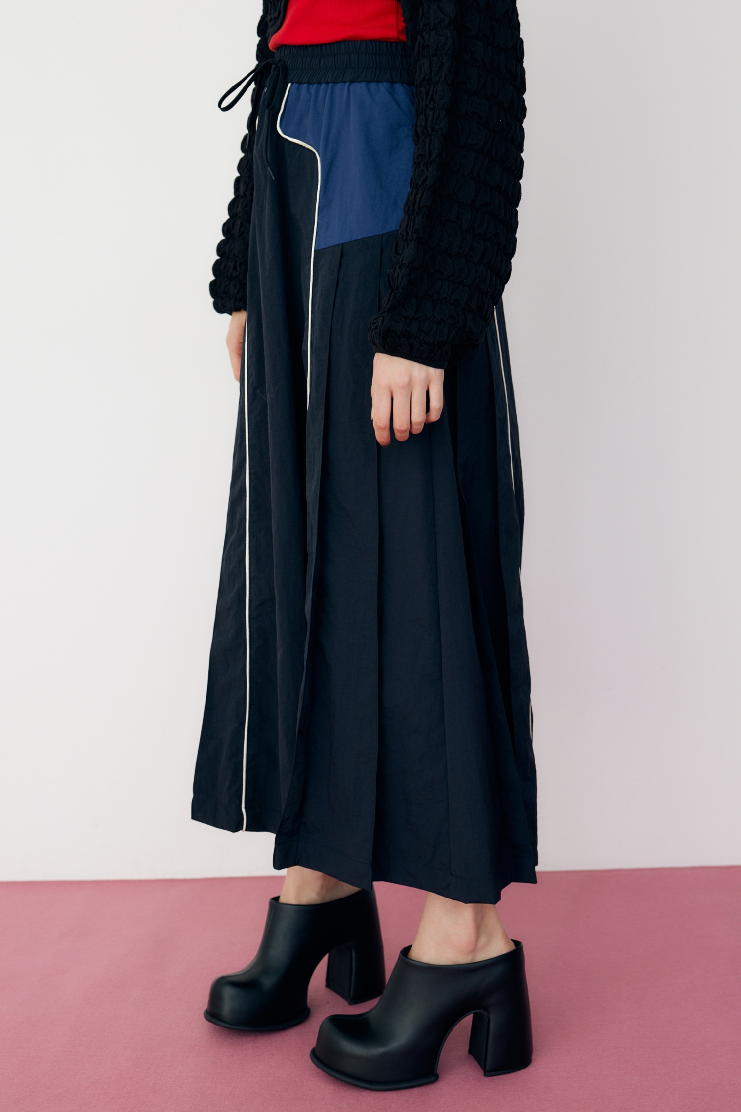 HeRIN.CYE | Side pleats flare skirt (スカート(ロング) ) |SHEL'TTER