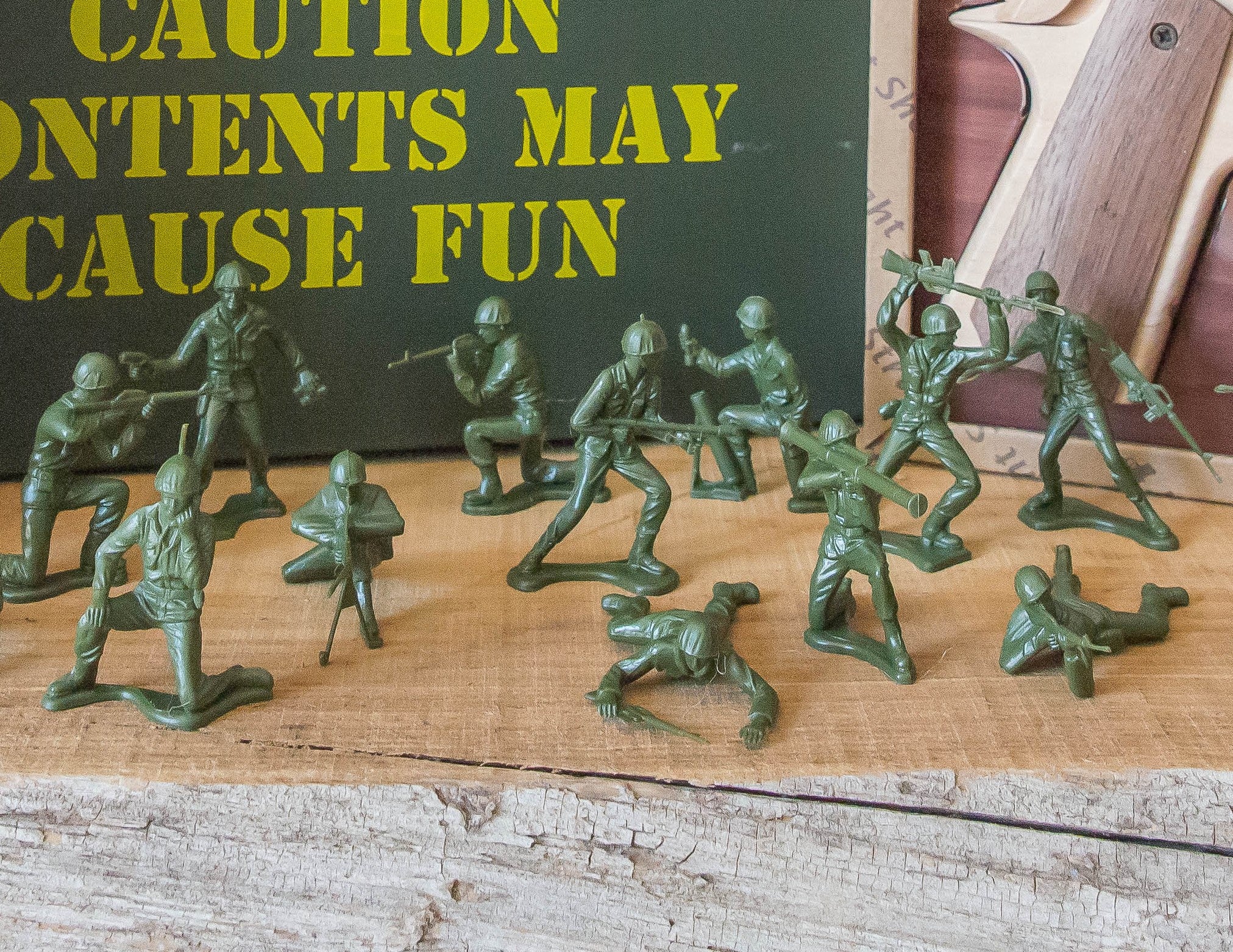 Little Green Army Men – Elastic Precision