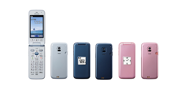 らくらくホン F-01M」新発売