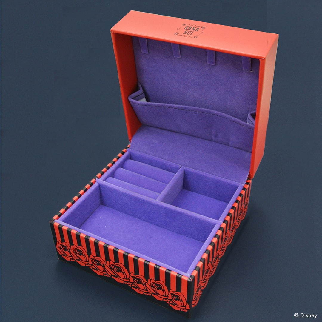 アナ スイ、ディズニー映画『ナイトメアー・ビフォア・クリスマス』の