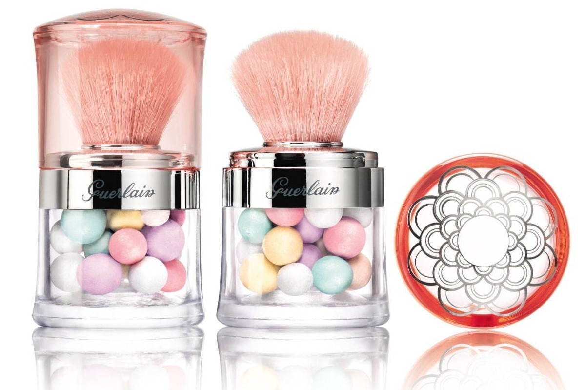 ゲランのフェイスパウダー「メテオリット ビーユ」に限定ミニセット