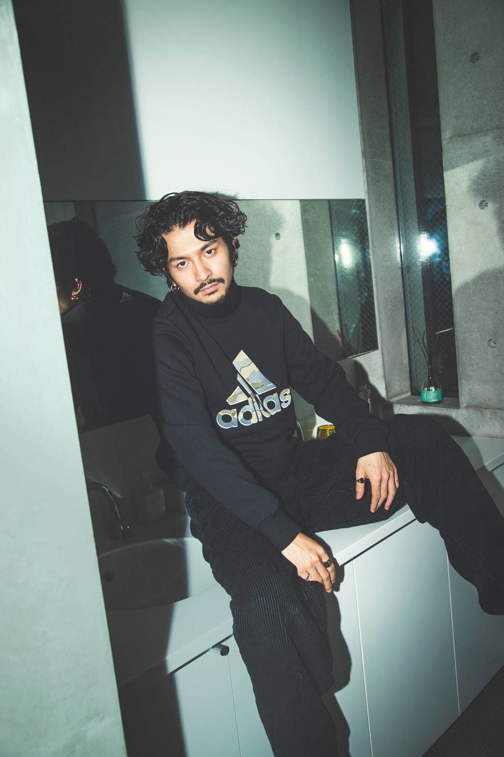 King Gnu常田大希着用「アディダス カジュアル コレクション」スタート