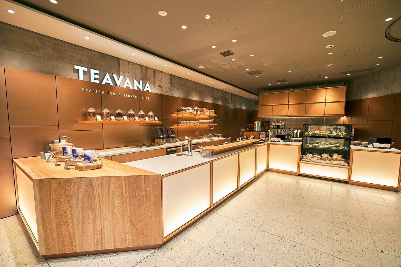 スターバックス、ティーメニューが主役の新店舗が六本木に - 新作