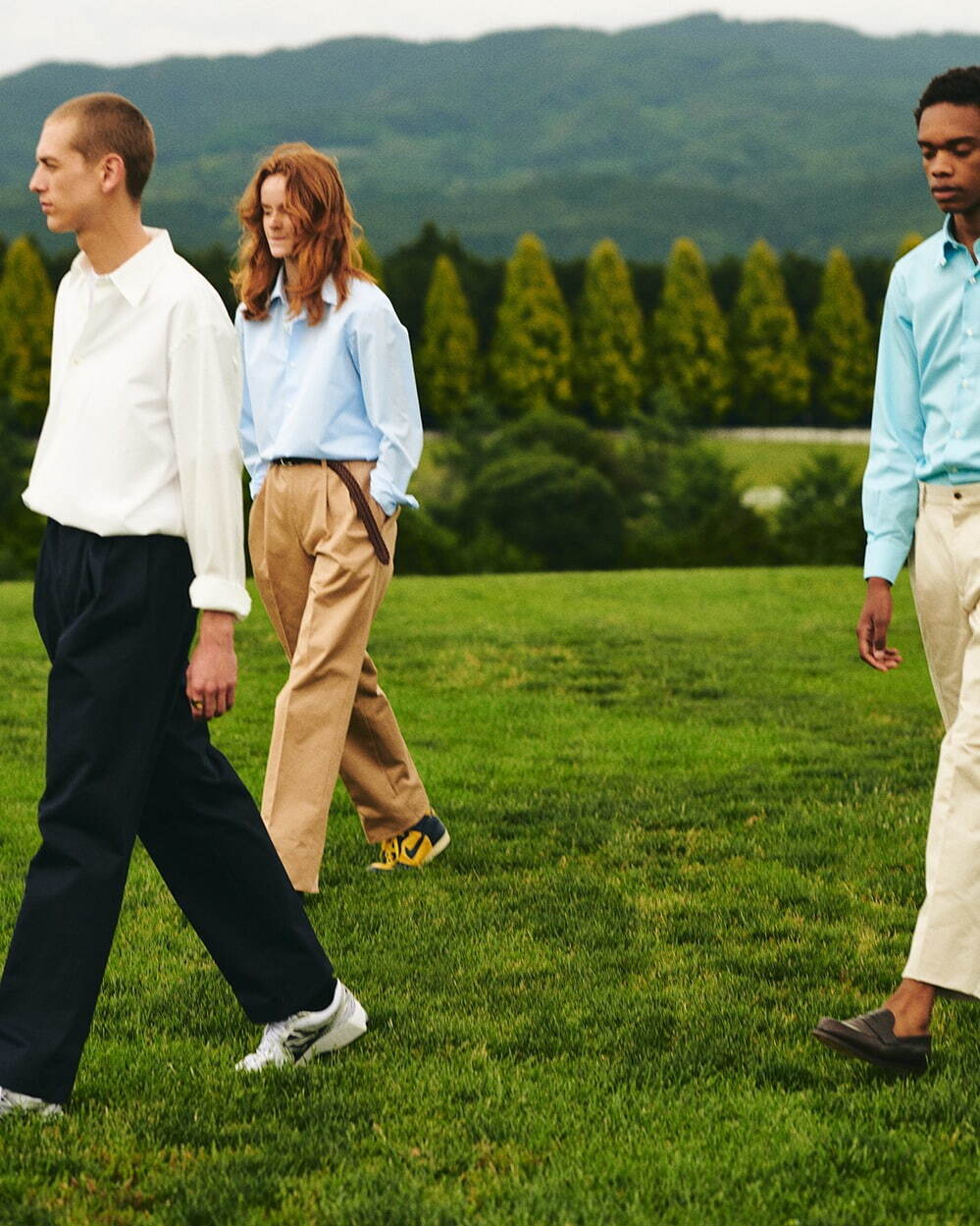 ブルックス ブラザーズとニートのコラボパンツ、硬めチノクロス×2