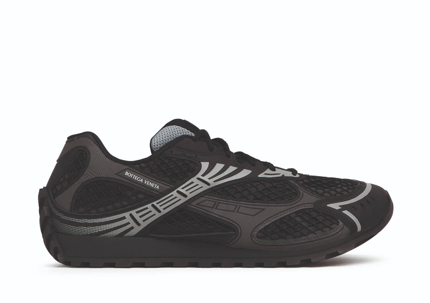 ボッテガ・ヴェネタ新作ユニセックススニーカー「オービット」、軽量