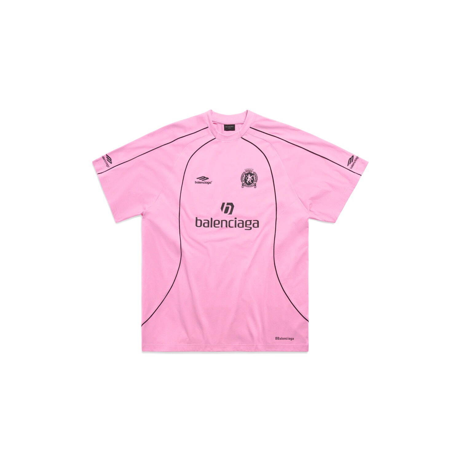 バレンシアガからサッカー着想の限定ウェア、“AOYAMA”のネーム入り