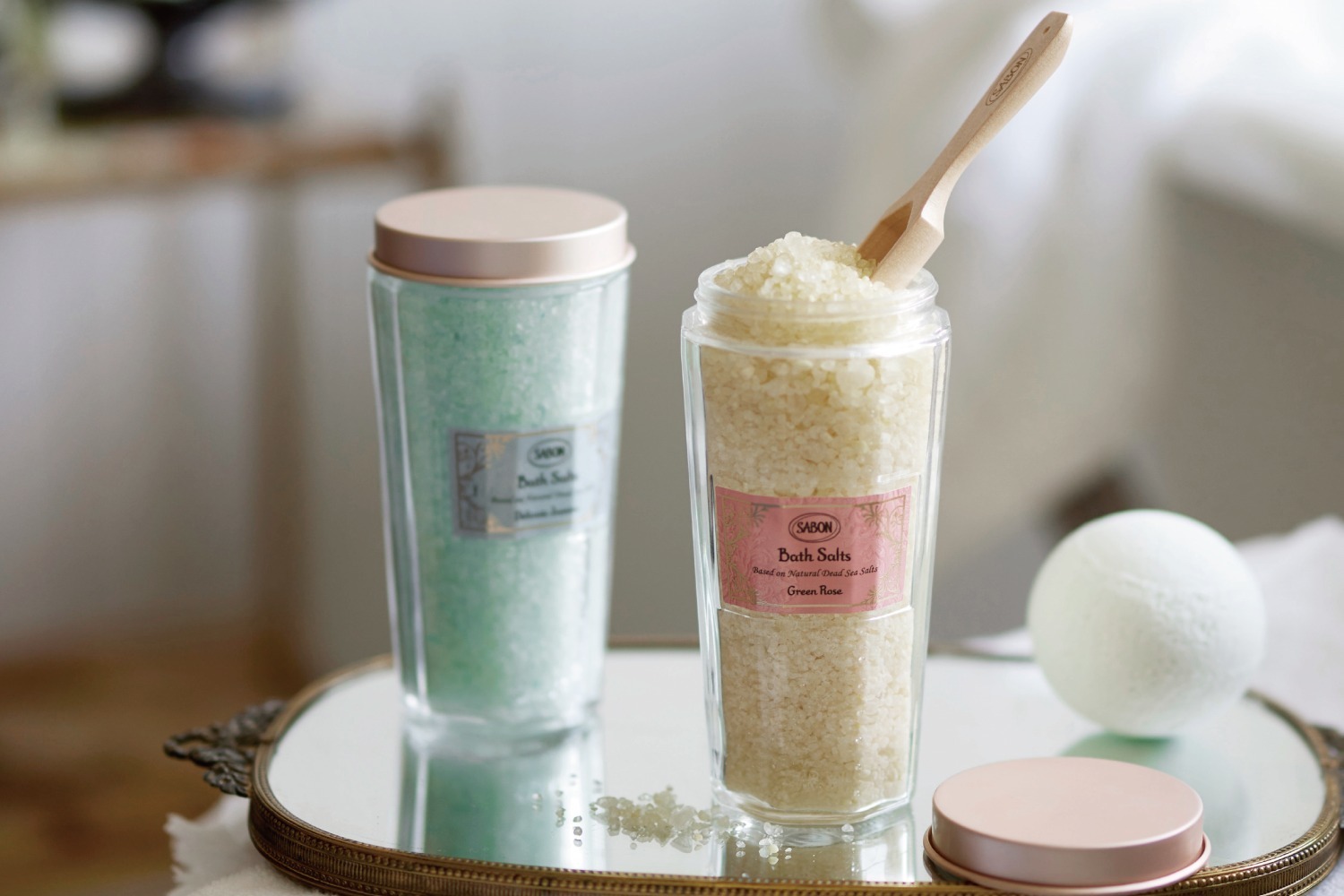 SABONの名品ボディケア「バスソルト」24年秋に進化、“死海の塩配合”肌