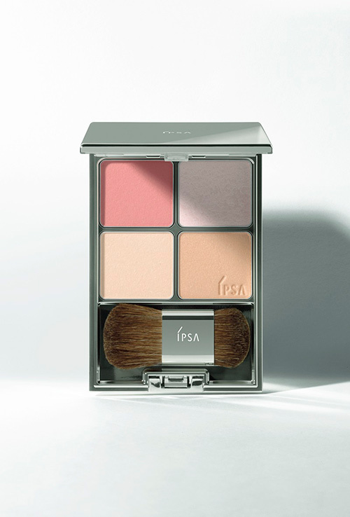 イプサの新作「デザイニング フェイスカラーパレット」色と質感で陰影