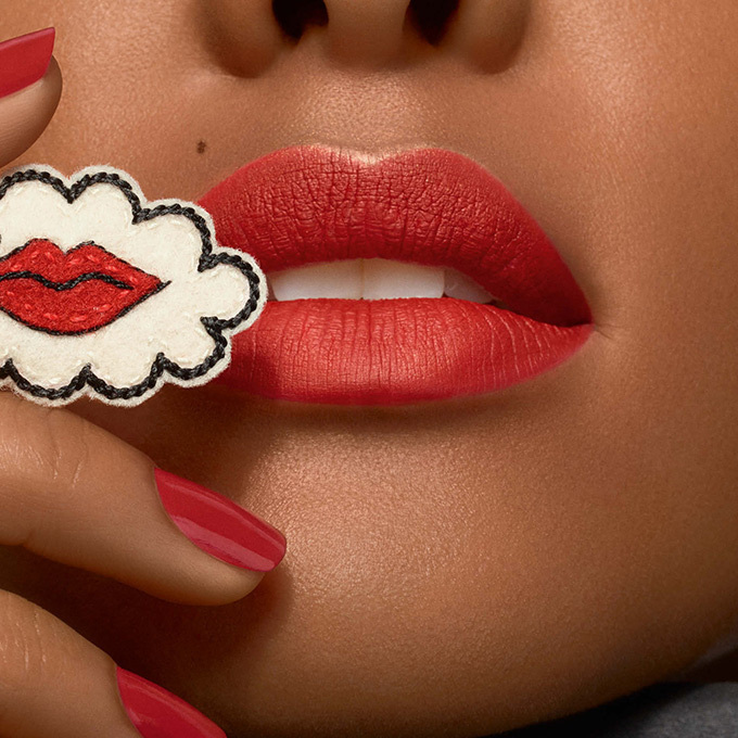 ランコム×オランピア・ル・タン17年秋コラボコスメ、ブック型クラッチ