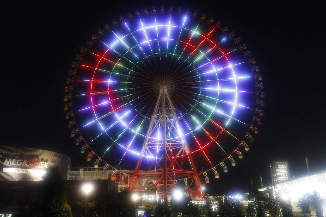 イルミネーションアイランドお台場2021」クリスマスモチーフの大観覧車