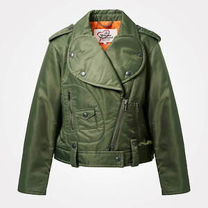 ヴィヴィアン・ウエストウッド レッドレーベル、“ハート襟”の「ラブ