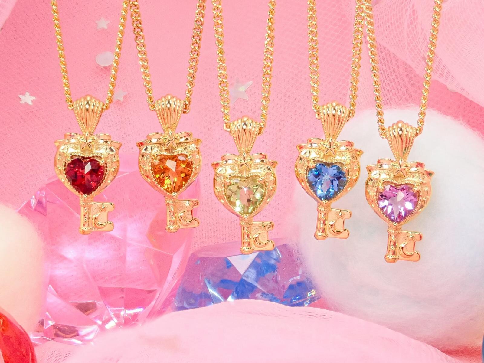 大人のセボンスター“本物の宝石”ジュエリー、ハート×鍵ペンダントが