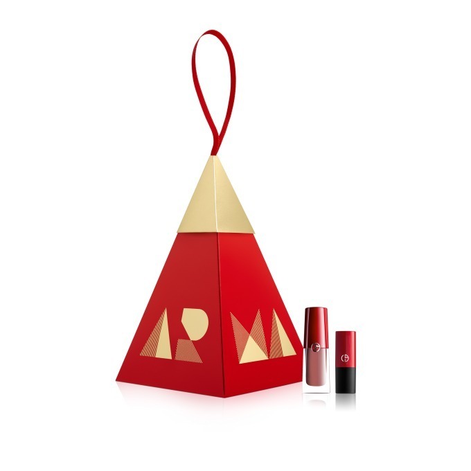 ジョルジオ アルマーニ ビューティのクリスマスコフレ＆コスメ、人気