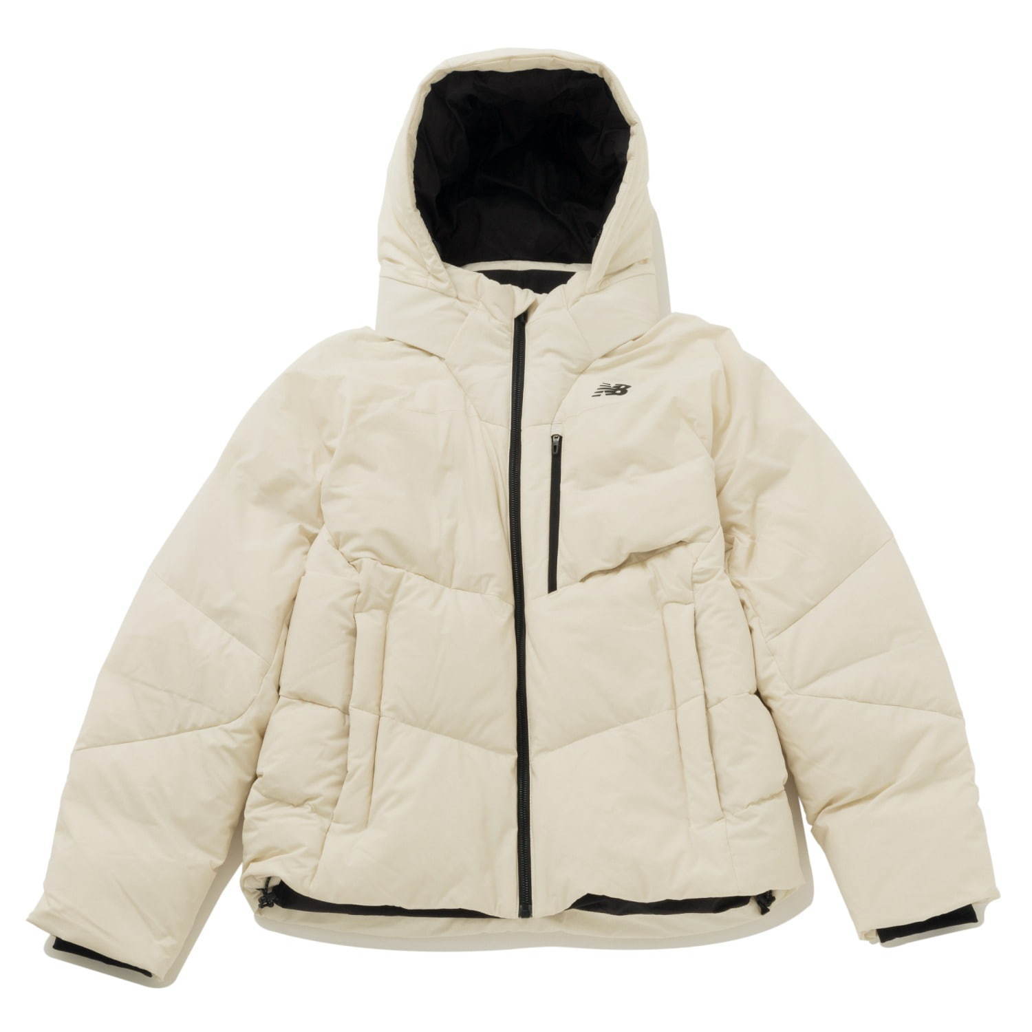 ニューバランスの新作ダウンジャケット、リフレクターを配した軽量＆高