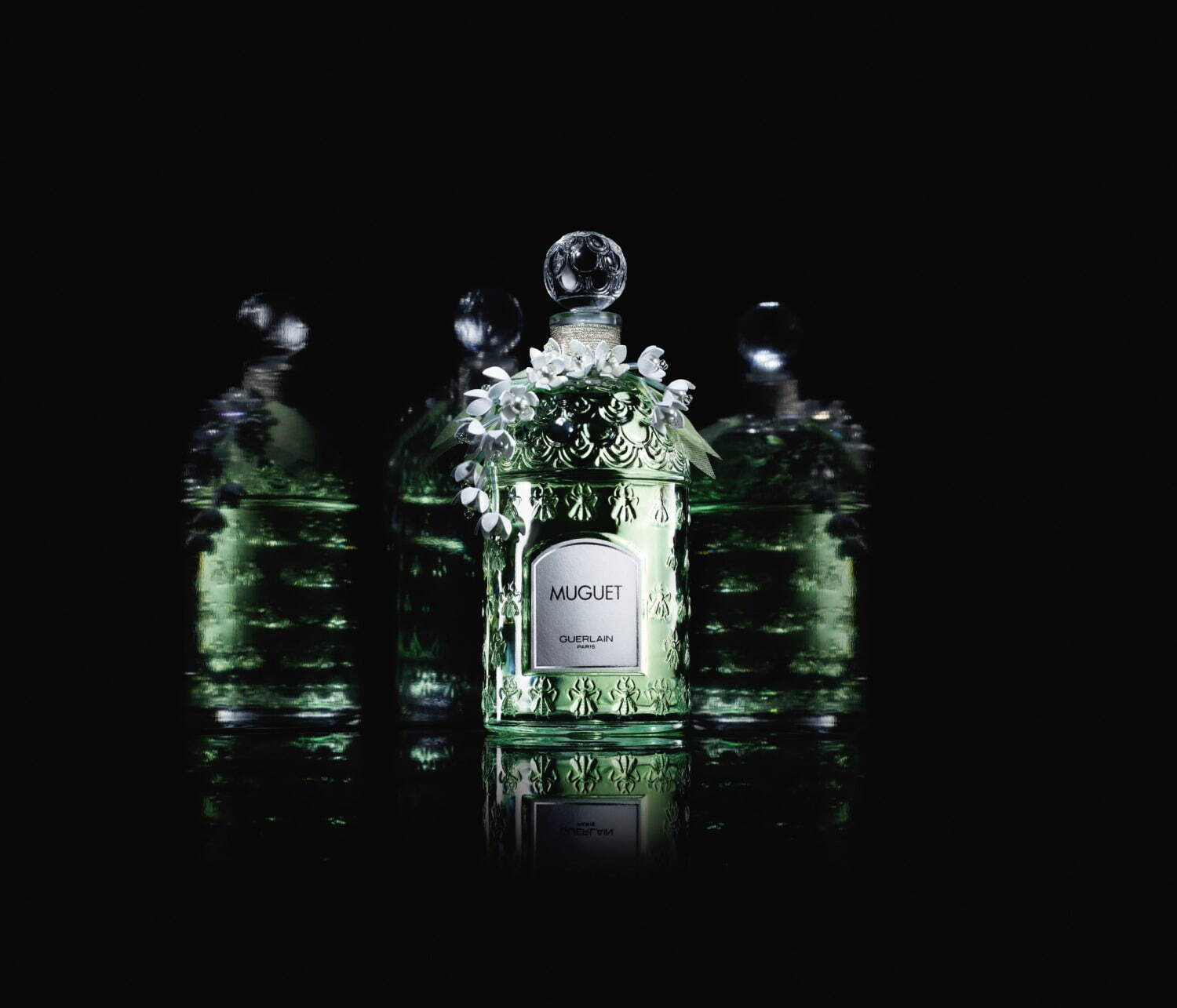 ゲラン“スズラン”の限定フレグランス「ミュゲ」スズランの“満開の花”が