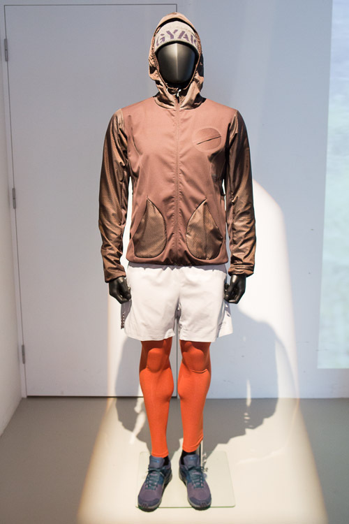 NIKE×アンダーカバー「GYAKUSOU」 2013年最新ランニングギアが発売開始