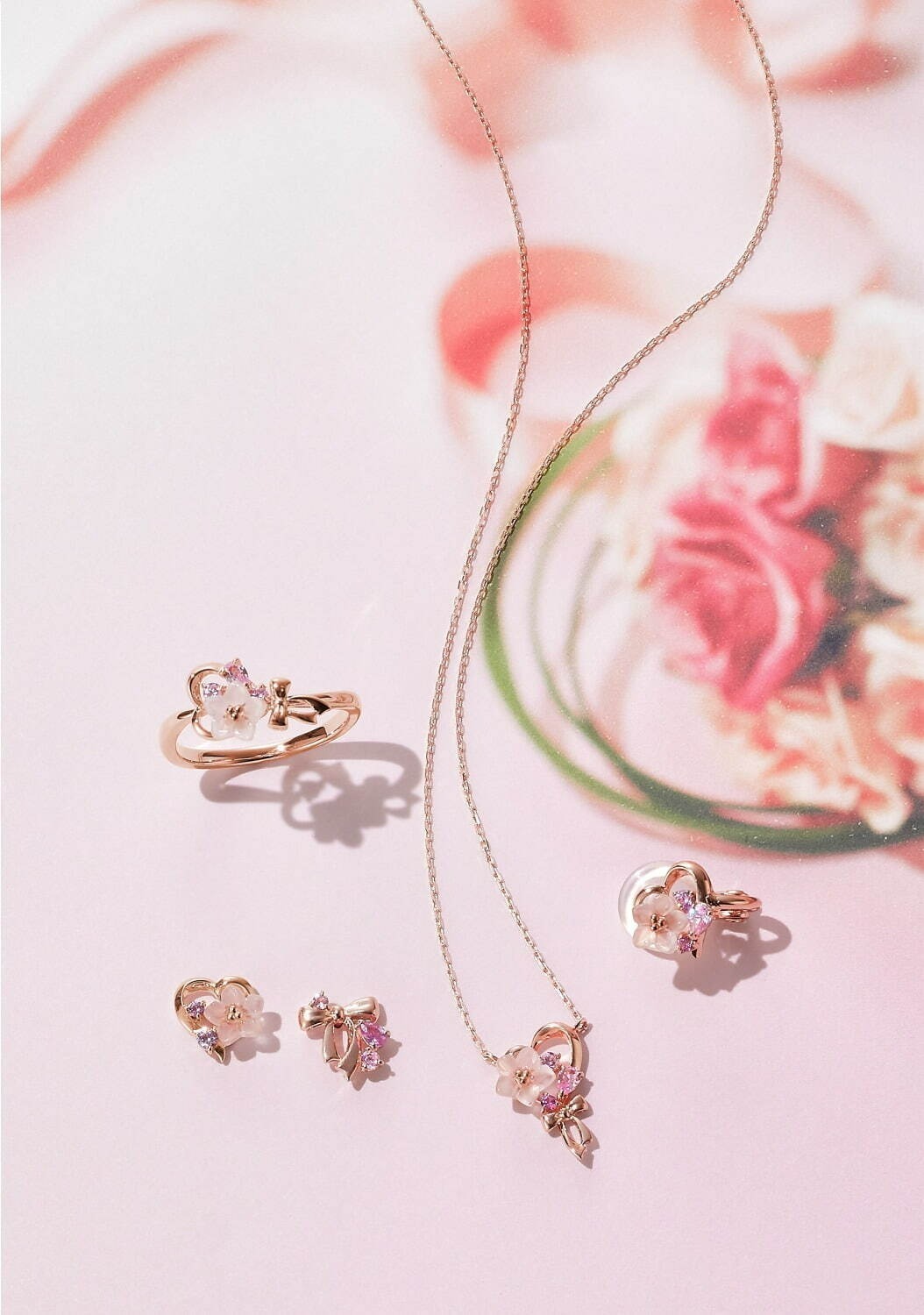 写真8/16｜2022年春「花モチーフのアクセサリー特集」人気ブランドの