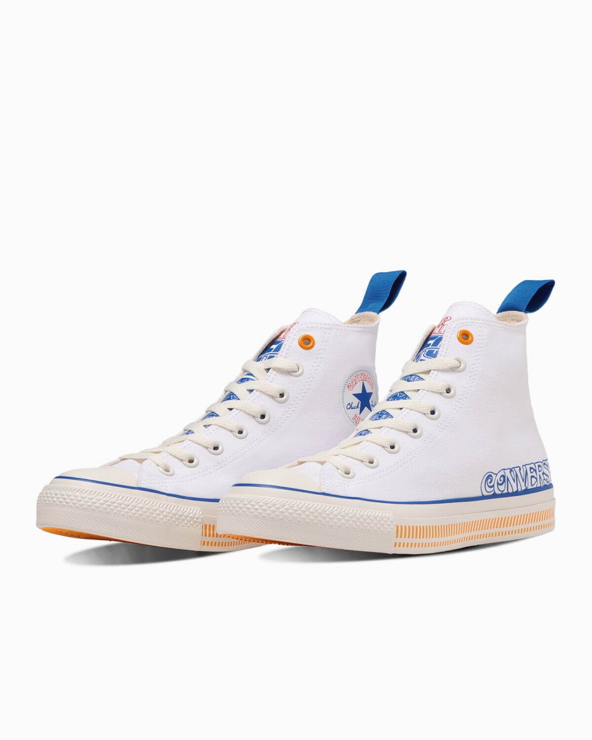 コンバース×「カップヌードル」のコラボスニーカー、ロゴや原材料表記