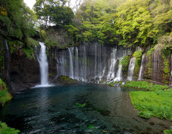 白糸の滝 〜 富士山世界遺産 構成資産/景色・鑑賞 - フジヤマNAVI