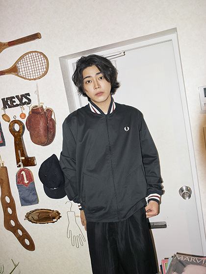 カラー/ブルー | FRED PERRY JAPAN | フレッドペリー日本公式サイト