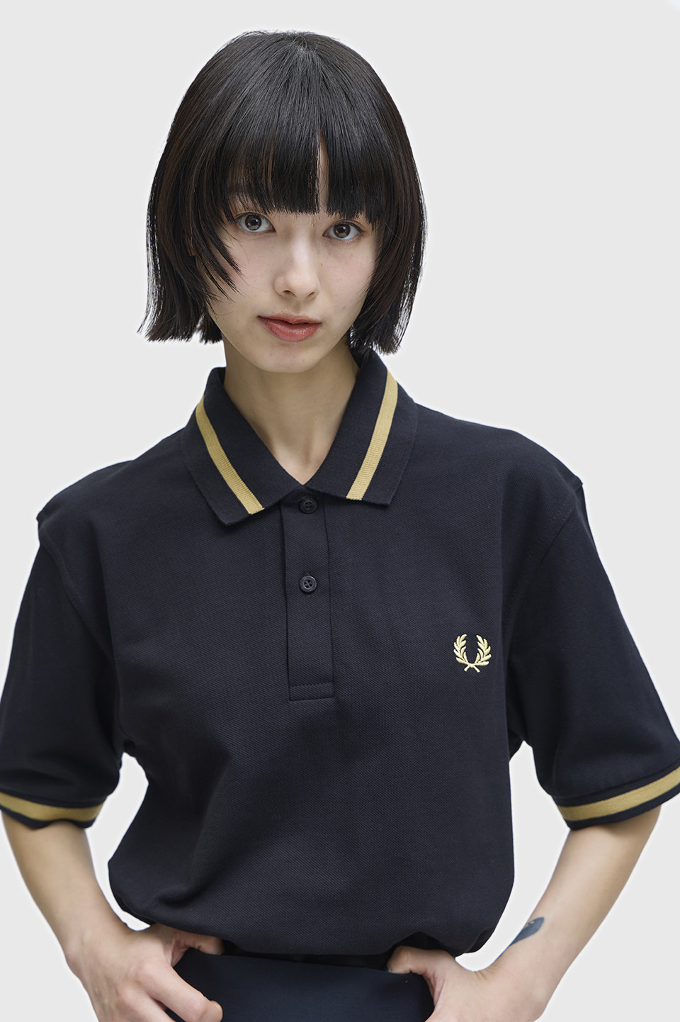 The Fred Perry Shirt - M2(36 157：BLACK / CHAMPAGNE): | FRED PERRY