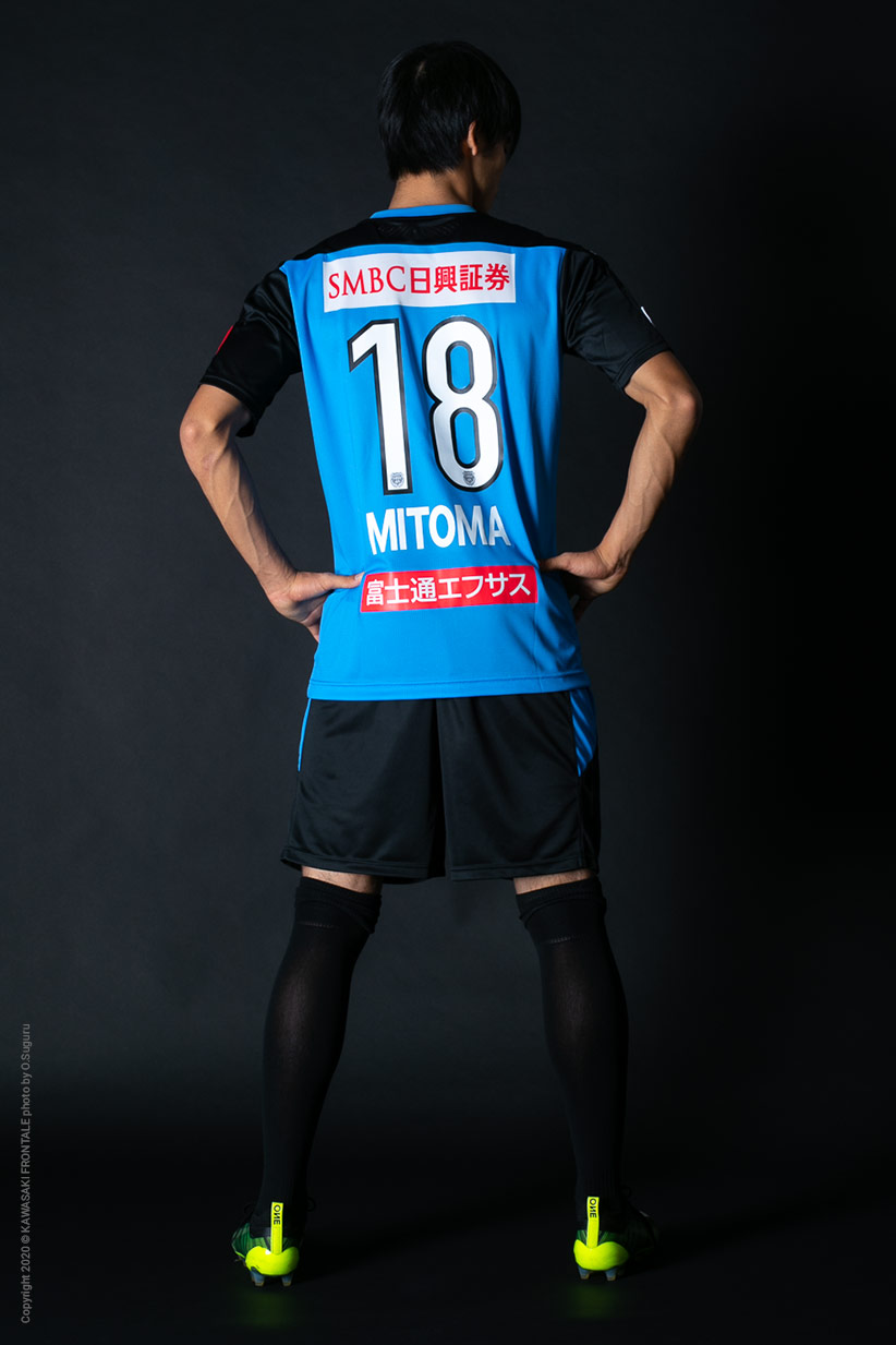 MF18/三笘 薫選手 | 選手・スタッフプロフィール2020 : KAWASAKI FRONTALE
