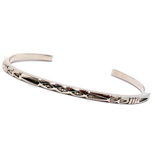 インディアンジュエリー シルバーブレスレット・バングル