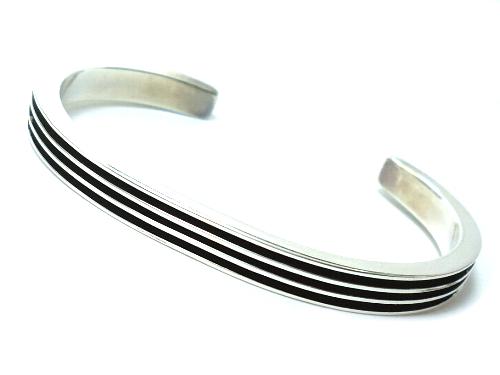 インディアンジュエリー シルバーブレスレット・バングル