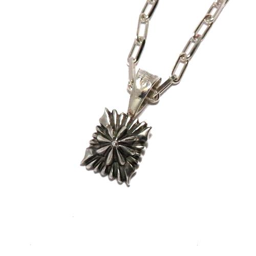 Rone Bedonie (NAVAJO)作 スタンプワーク・ペンダント インディアン