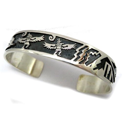 アメリカインディアン・ホピ族のシルバー・バングル ブレスレット