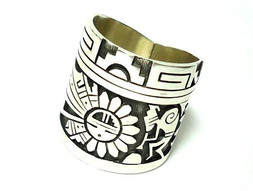 ホピ族製作のリング インディアンジュエリー