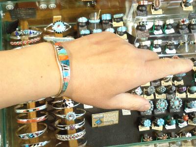 インディアンジュエリー ズニ族バングル ブレスレット