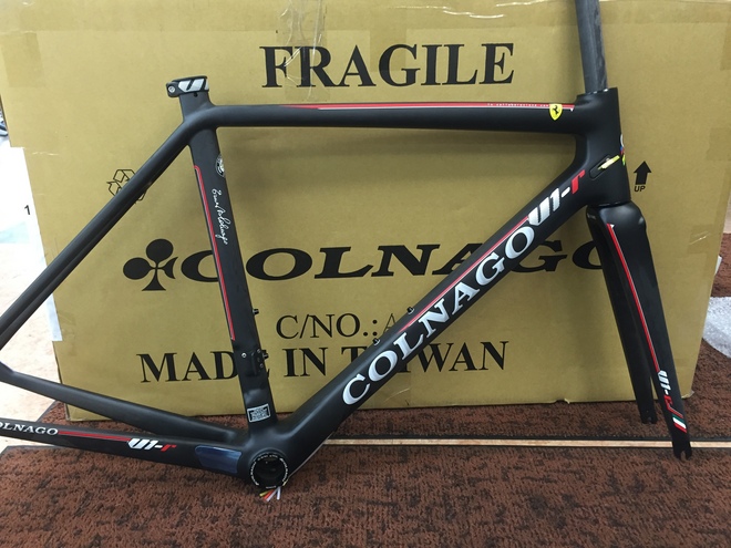 COLNAGO V1-r納車のご紹介 | コンズサイクルのスタッフブログ | コンズ