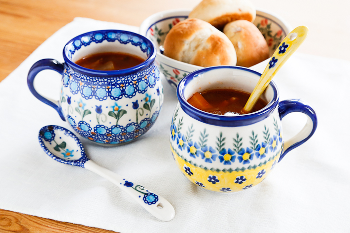 ☆トリニ ポーリッシュポタリー コーヒー豆 リボン くま 置物