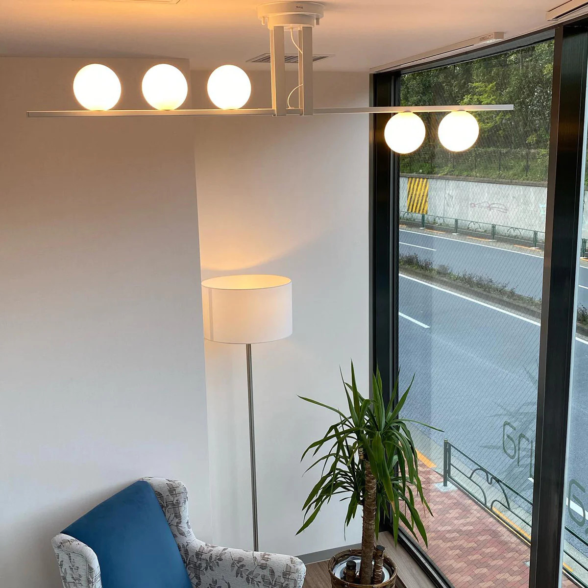 Sphere 球状ランプ5灯付きシーリングライト MCL010-5」W1200mm 全2色