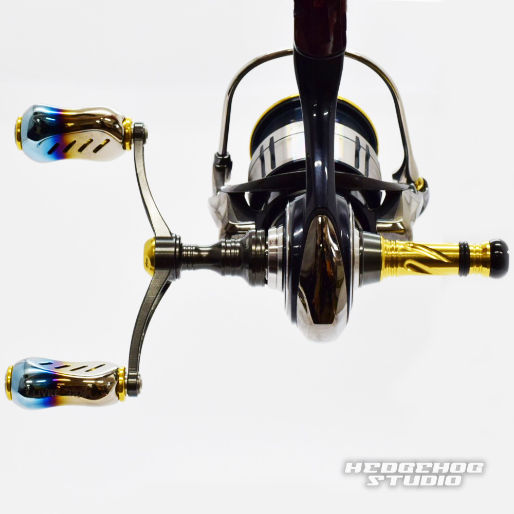 希少限定品MAD CROW リール + カスタムバランサーシマノS2用です LIVRE