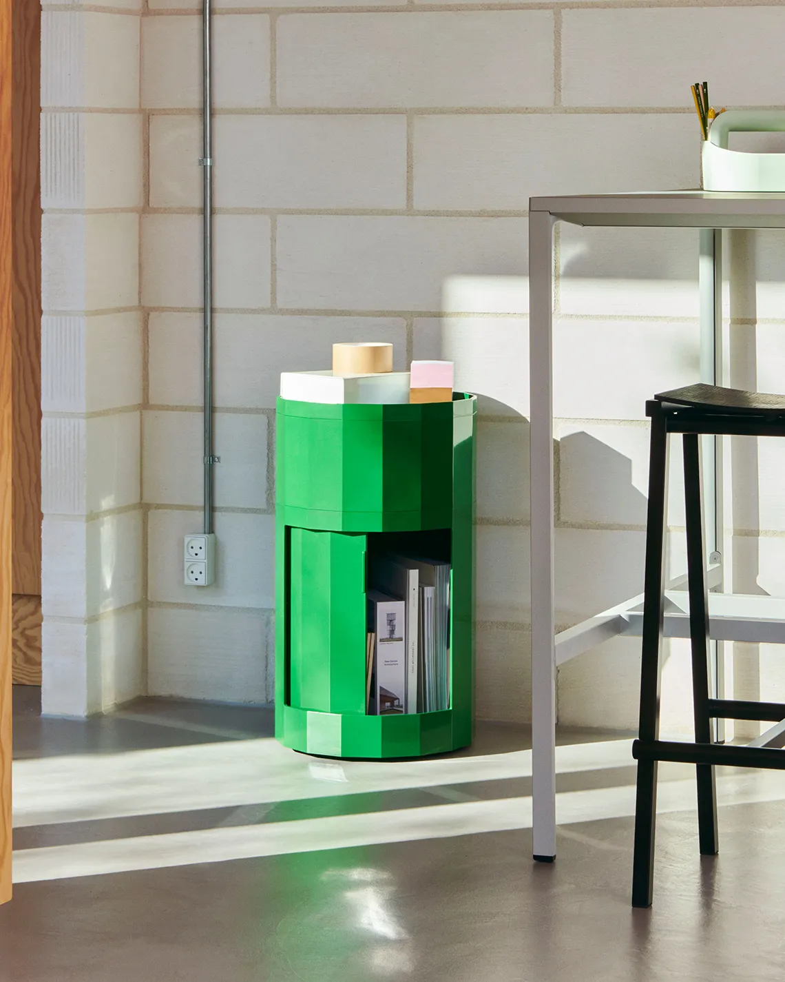 FACET CABINET LOW - キャビネット | 【公式】HAYオンラインストア