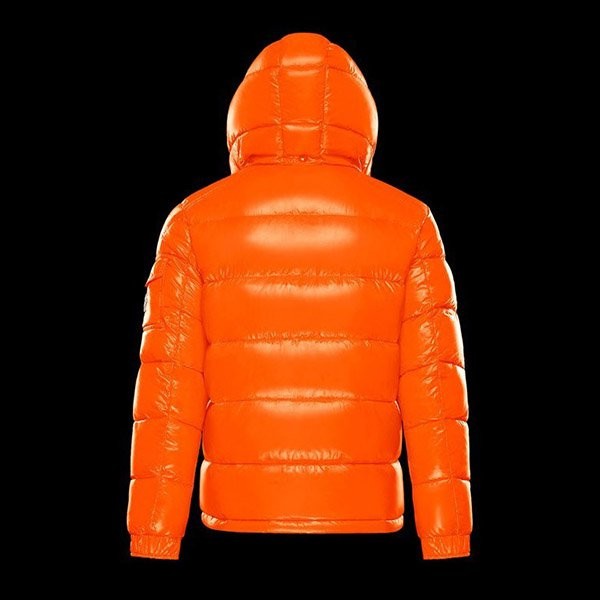 定番人気☆関税込☆モンクレールスーパーコピー MAYA ダウンジャケット