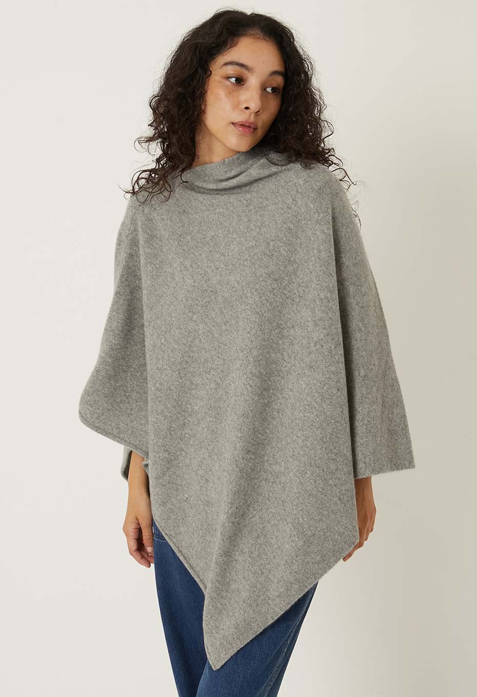 CT.Plage /カシミヤ ラクーン ポンチョ | C.T.plage | ハリウッド