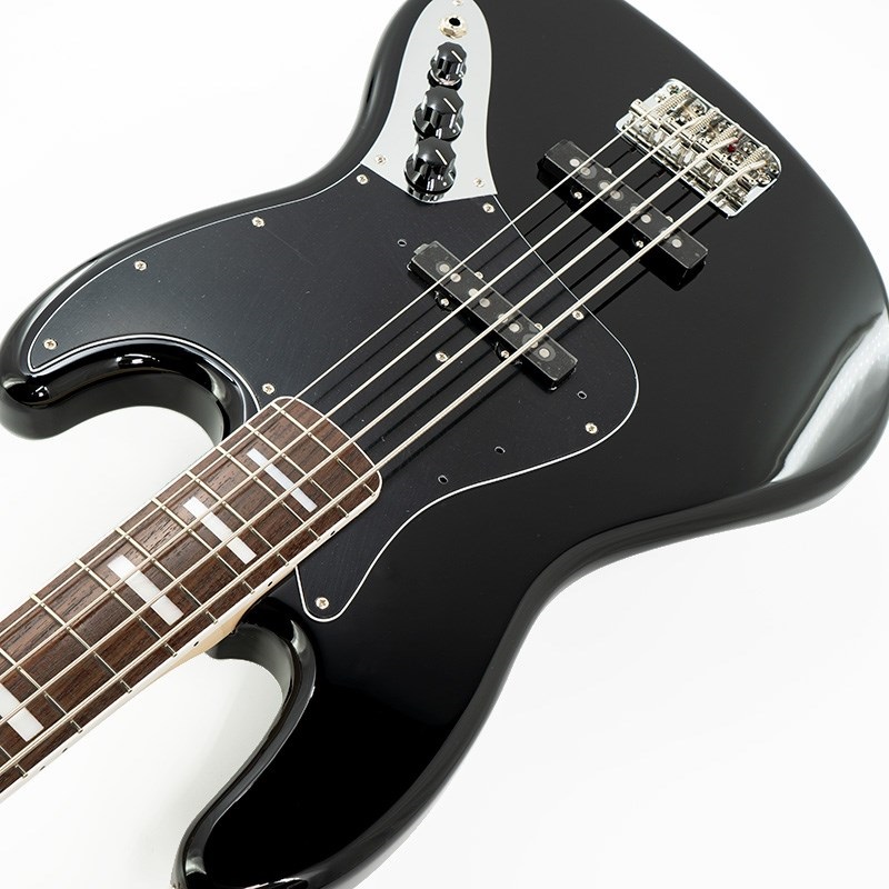 Fender Made in Japan FSR Collection Traditional 70s Jazz Bass