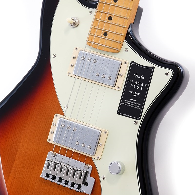 Fender MEX Player Plus Meteora HH (3-Color Sunburst/Maple