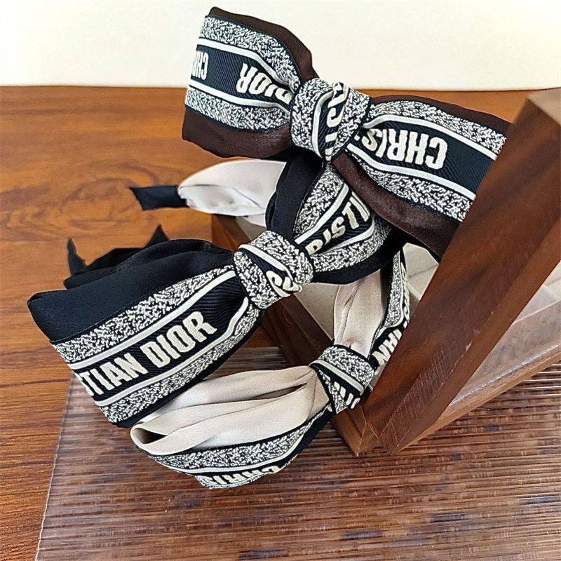 ディオールカチューシャdiorブランド可愛い蝶結びヘアバンドかわいい