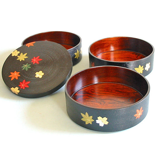 丸三段重箱 千筋 春秋 木製 漆塗りお重箱 FC19-5 漆器の井助