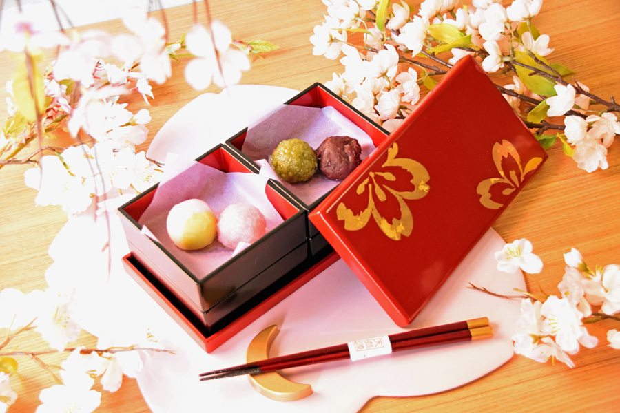 うたげ花見重箱 さくら 松花堂弁当箱 FC32-8/9 漆器の井助