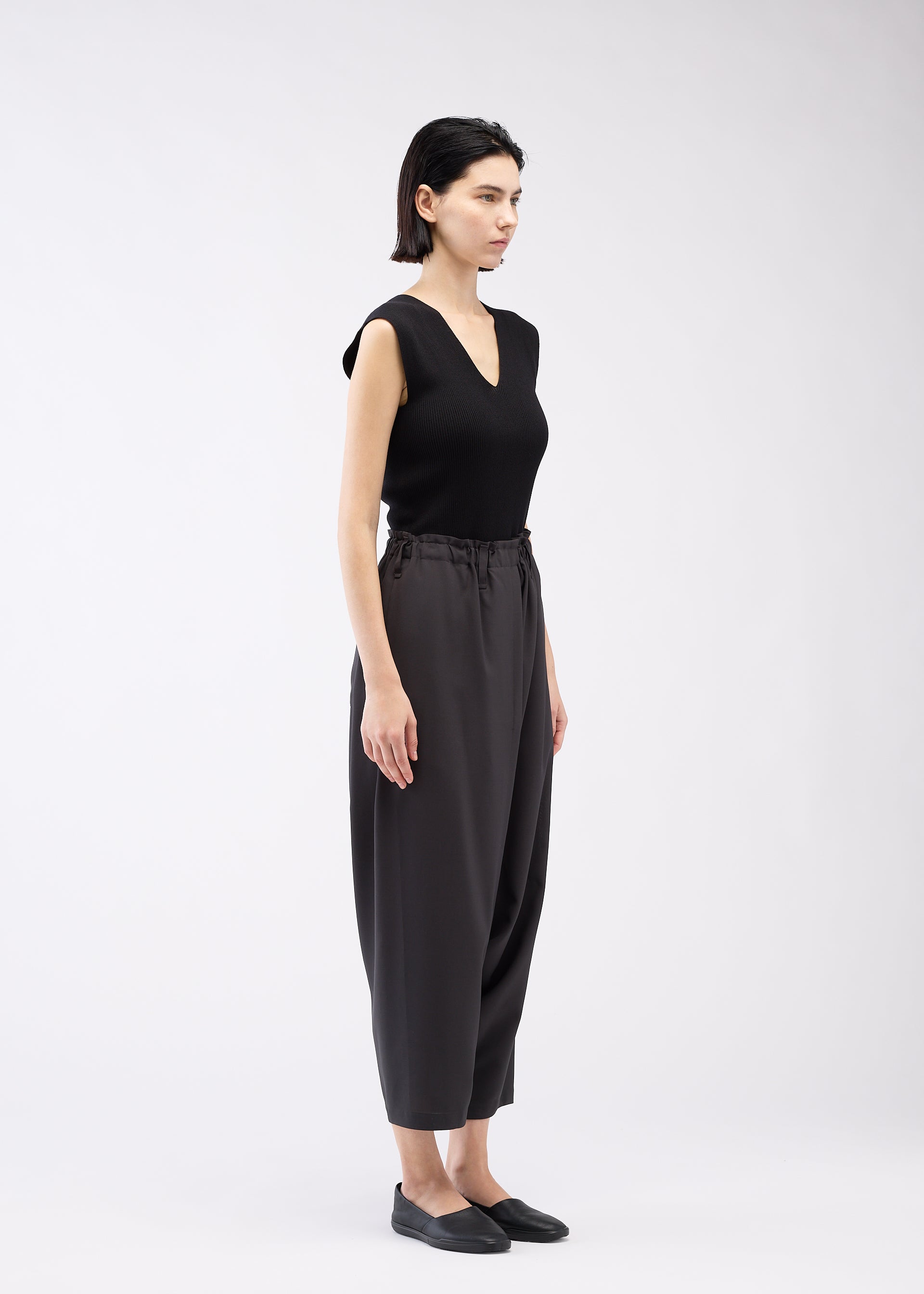 SEAMLESS BOTTOMS BASIC – isseymiyake.com